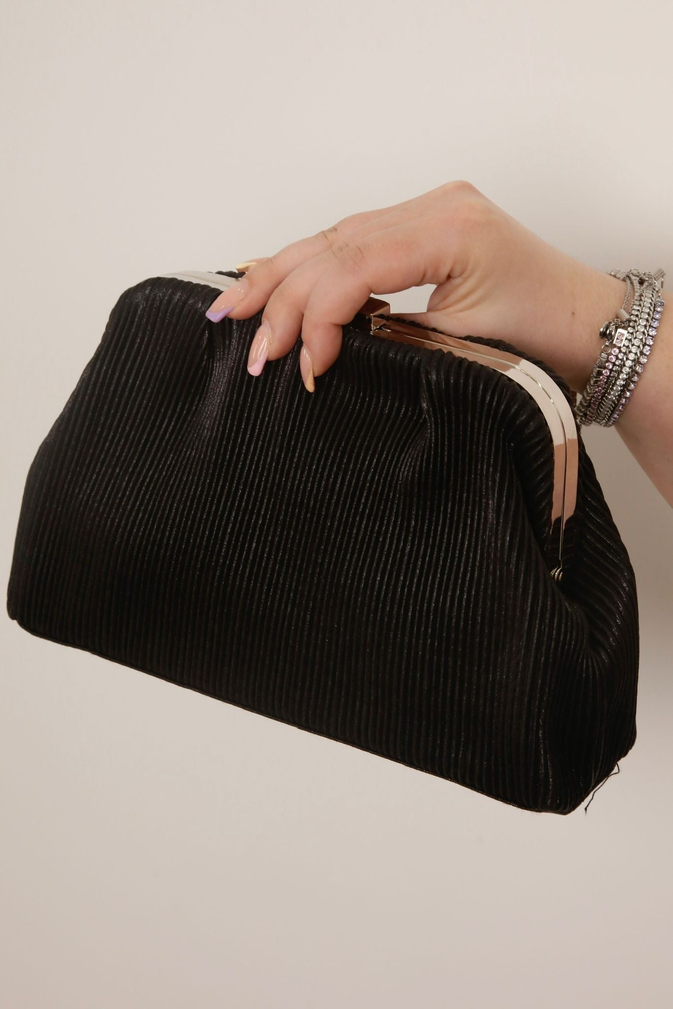 POCHETTE LINDA NERA