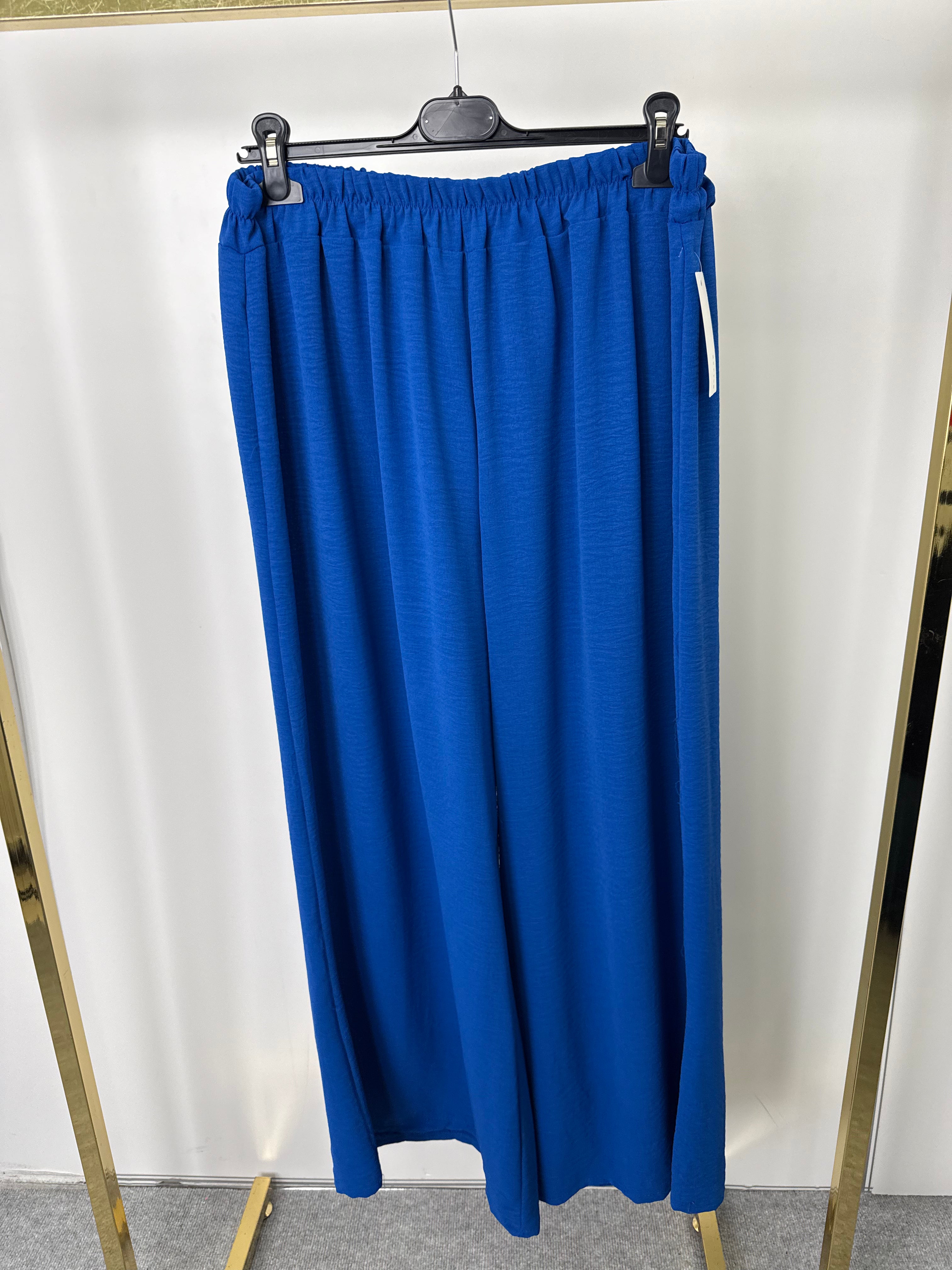PANTALONI MARIÙ