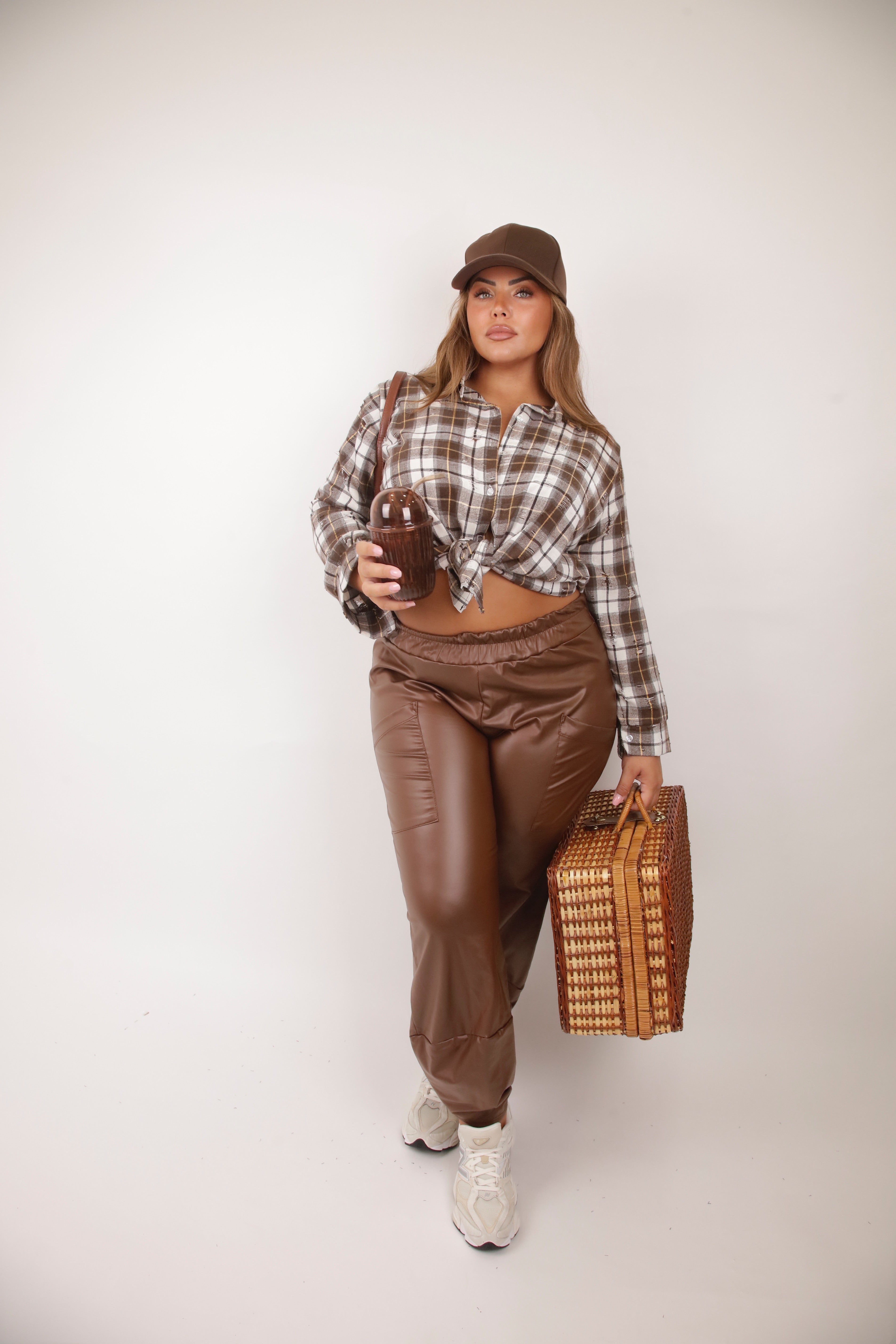 PANTALONI CINZIA MARRONE